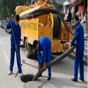 <strong>化粪池清理一次要多少钱（清理化粪池怎么收费的）</strong>